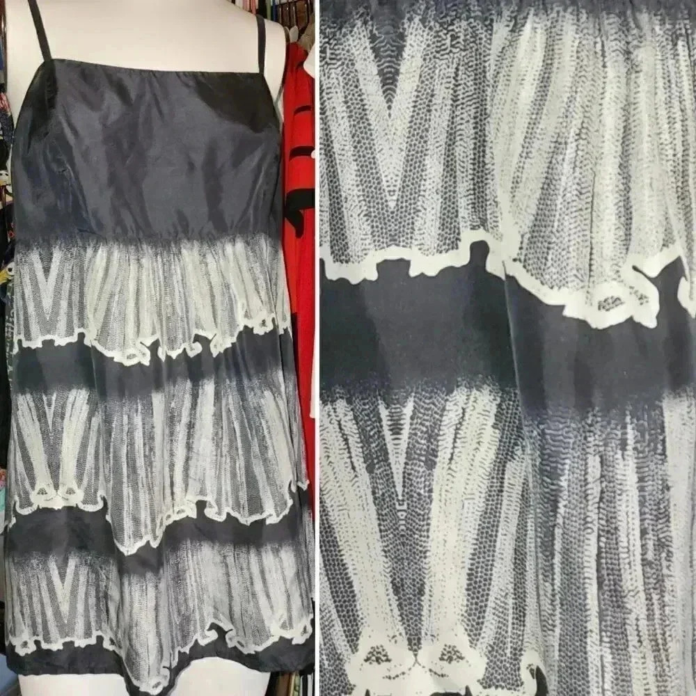 Vintage CAbi Silk Flowy Spaghetti Strap Tank Cami Summer Blouse Size 8 or M L